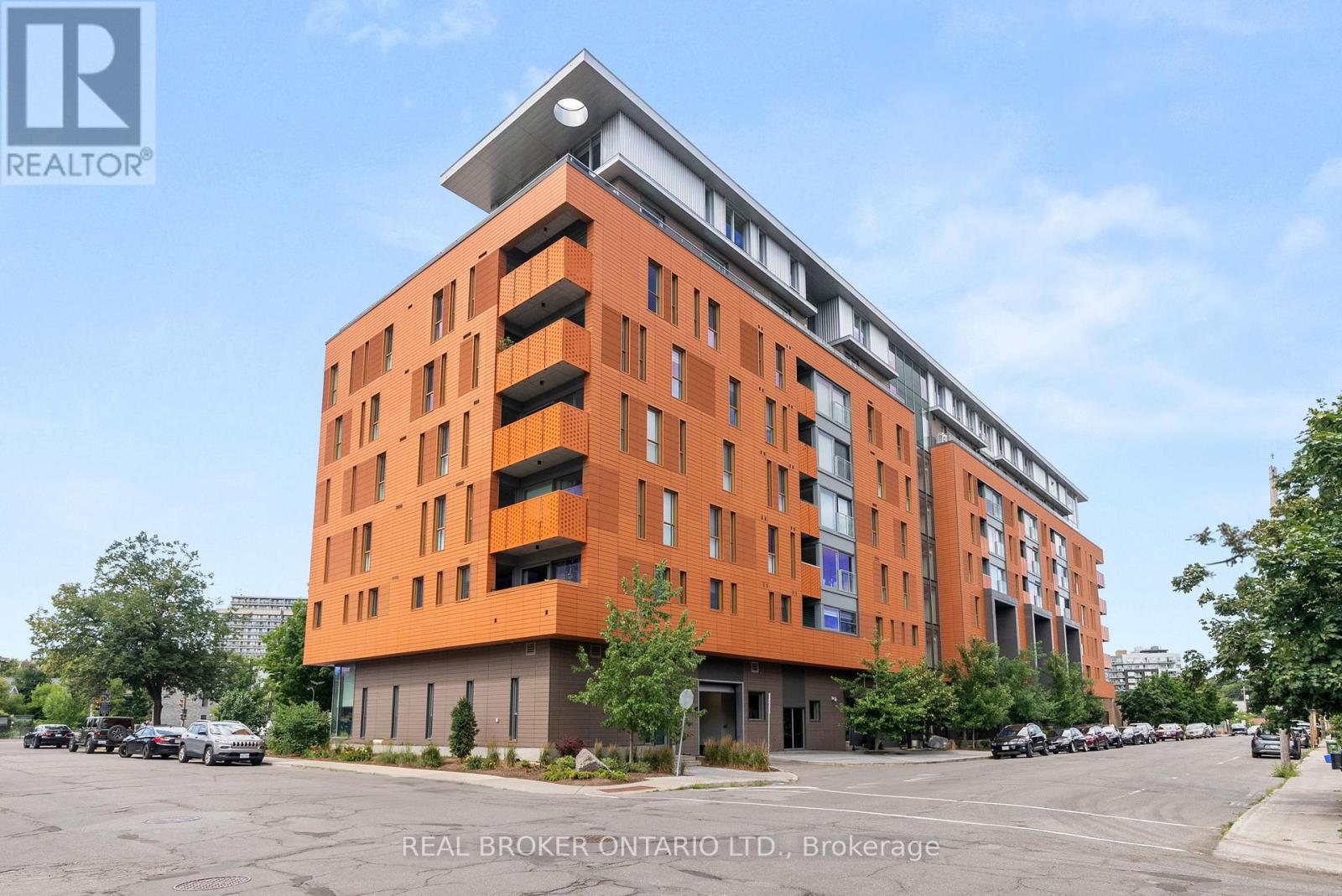307 - 135 Barrette Street