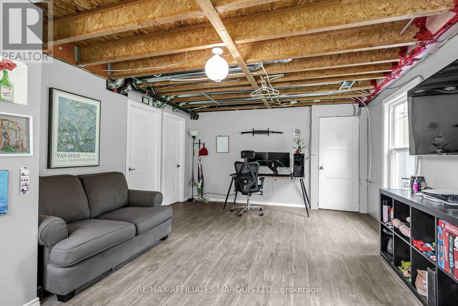23 Calco Crescent