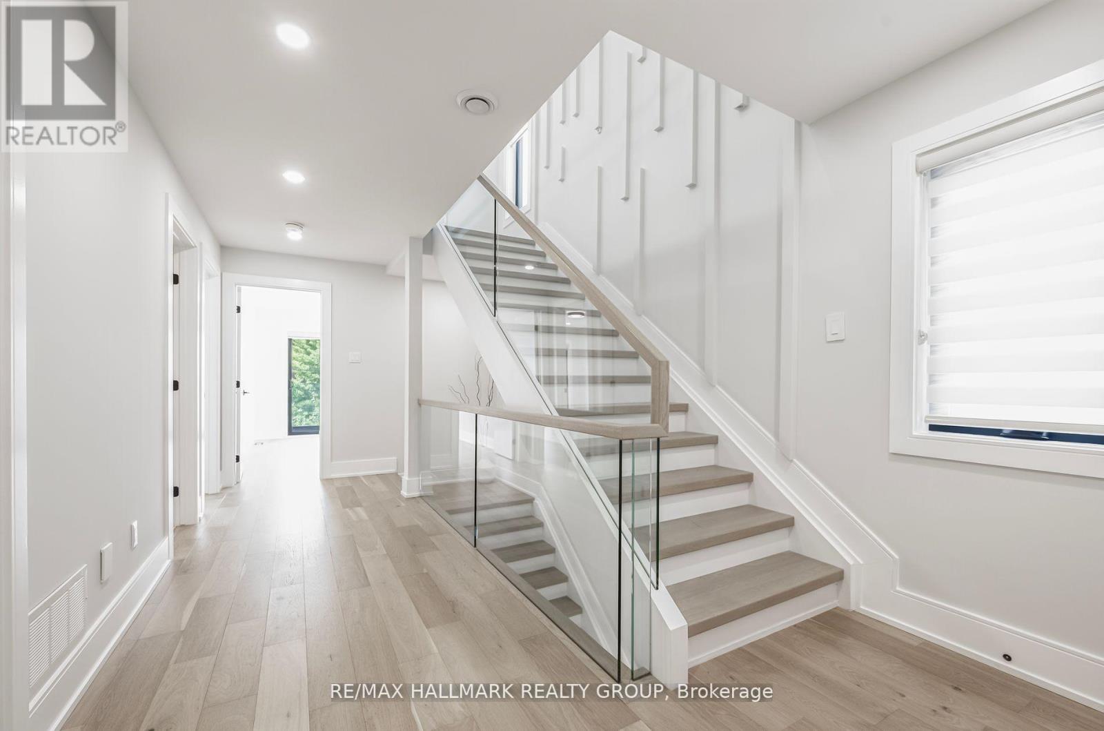 185 Carleton Avenue