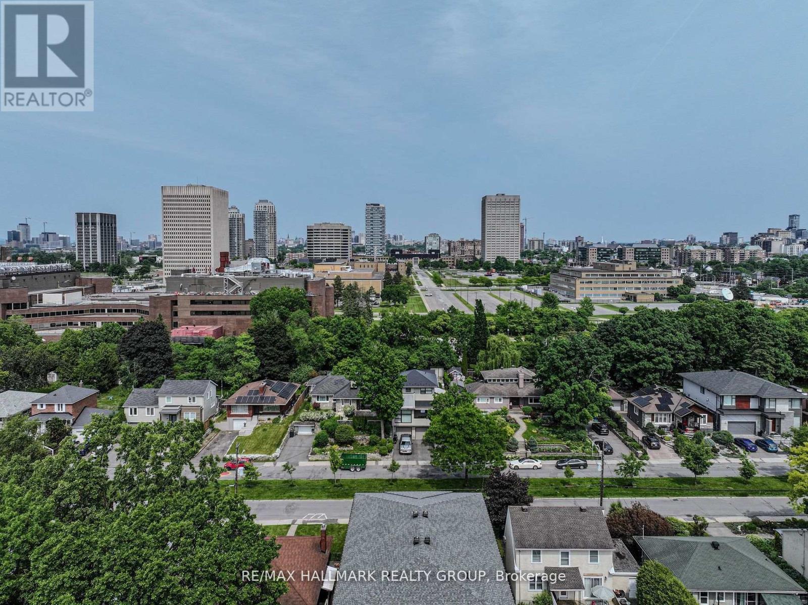 185 Carleton Avenue
