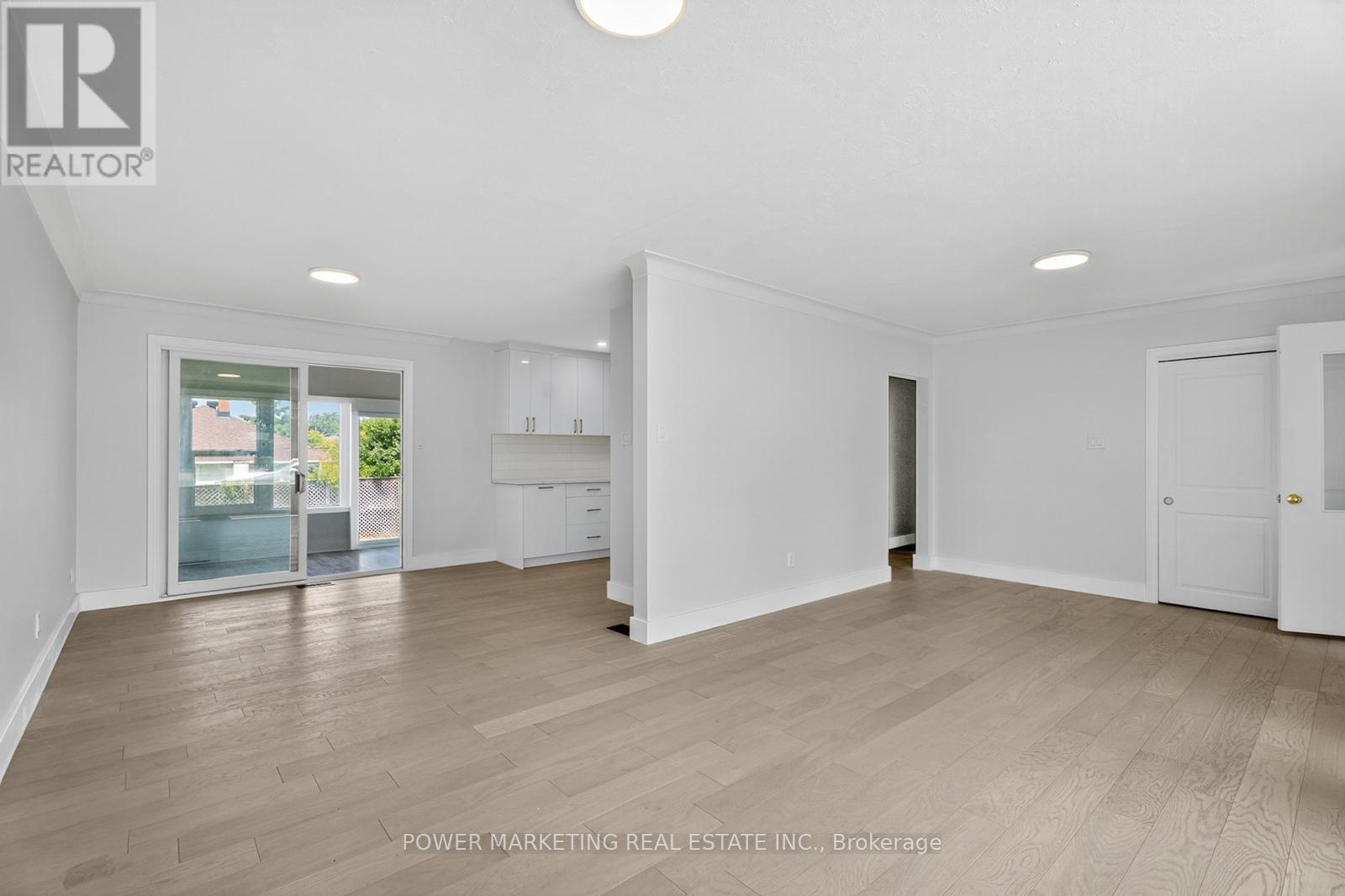 9 Epworth Avenue