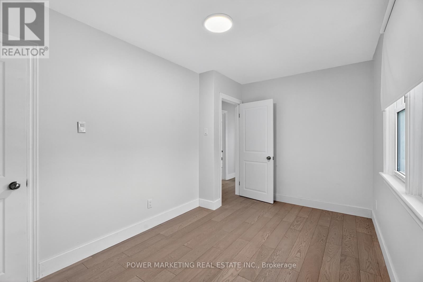 9 Epworth Avenue