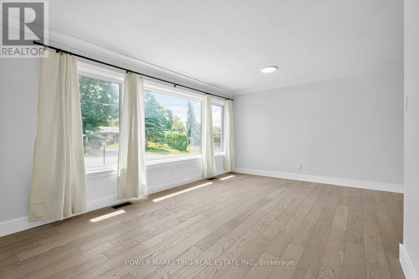 9 Epworth Avenue