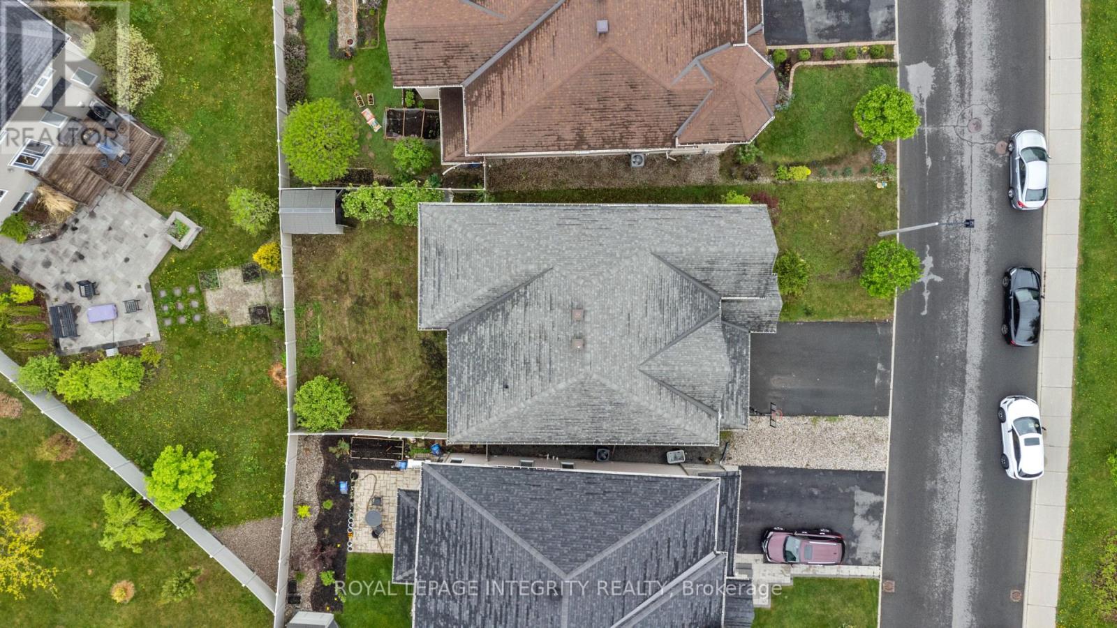 357 Langrell Crescent