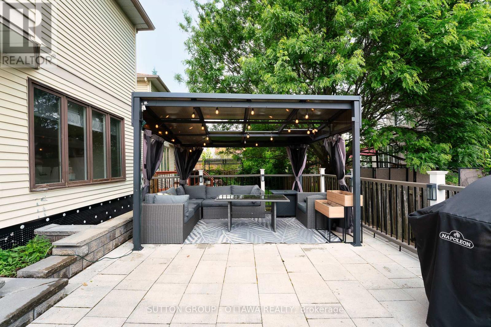 2163 Johnston Road