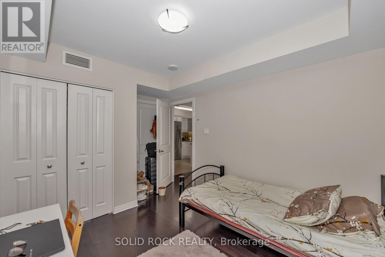 306 - 195 Besserer N