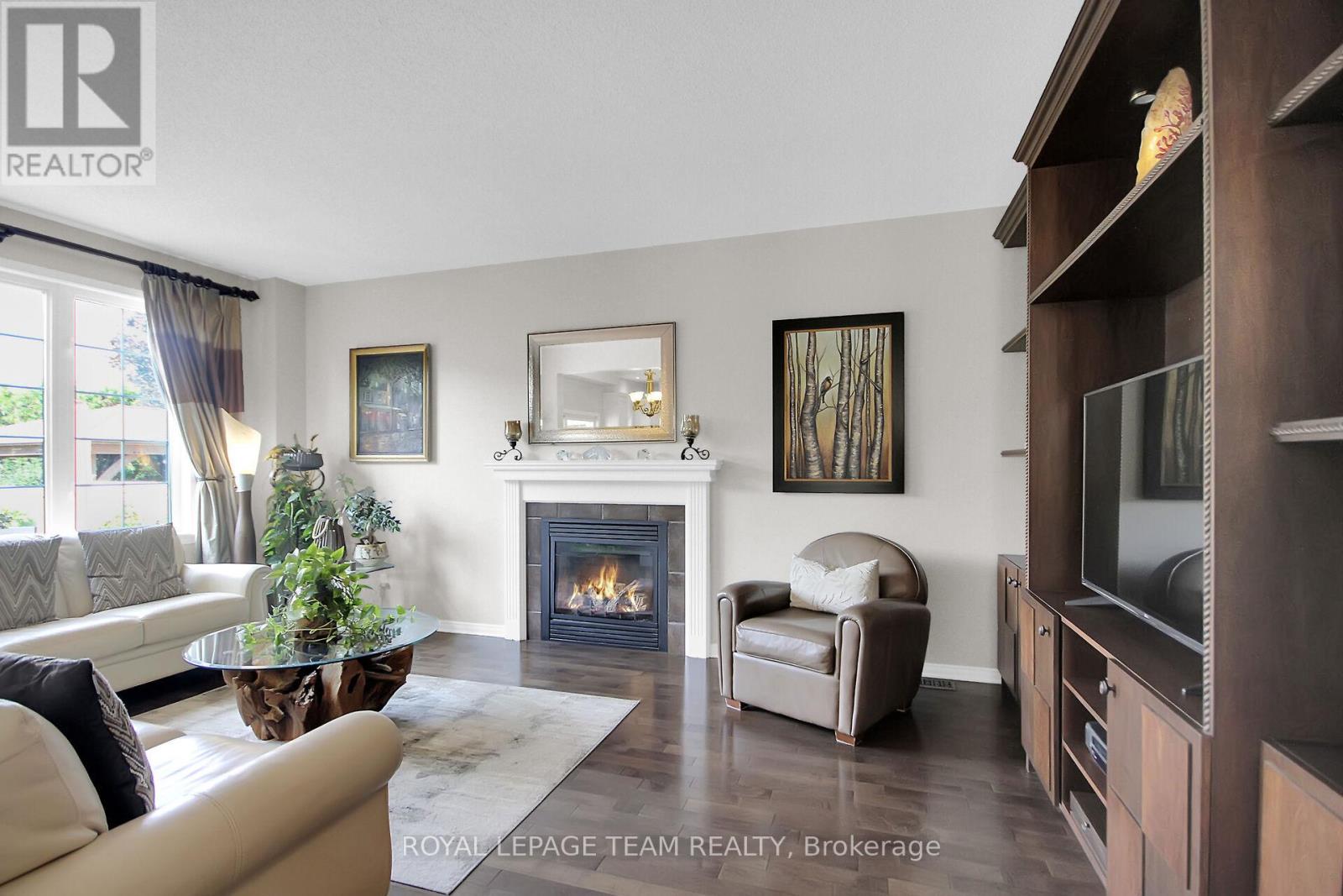936 Rossburn Crescent