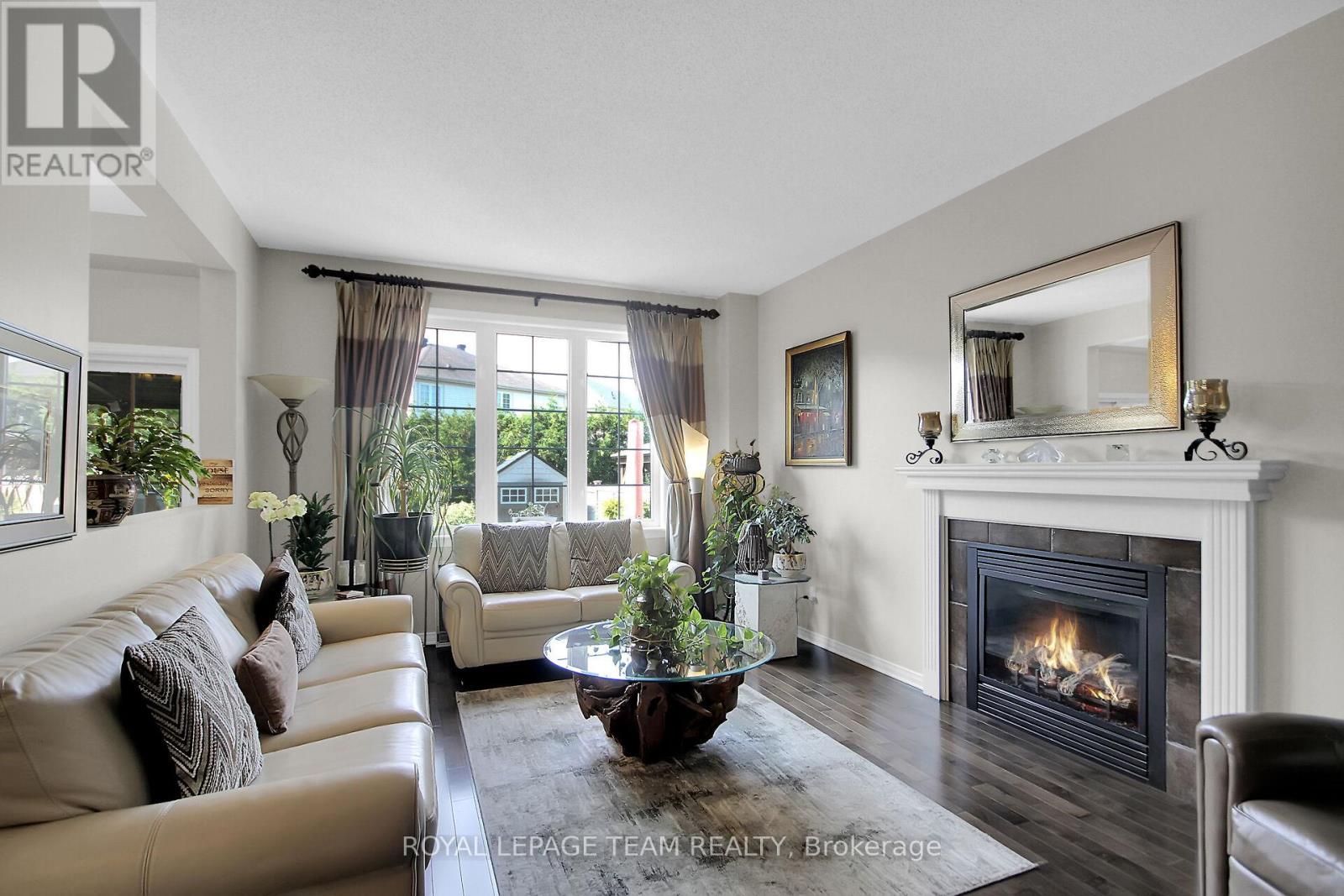 936 Rossburn Crescent