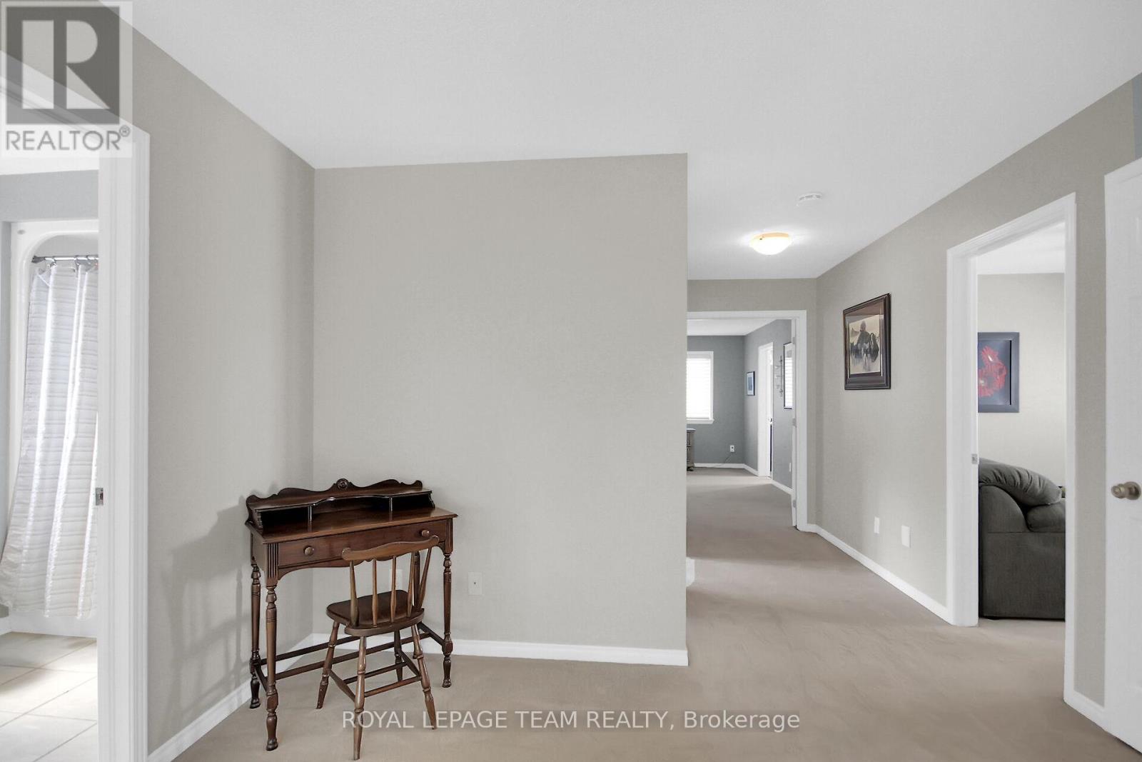 936 Rossburn Crescent