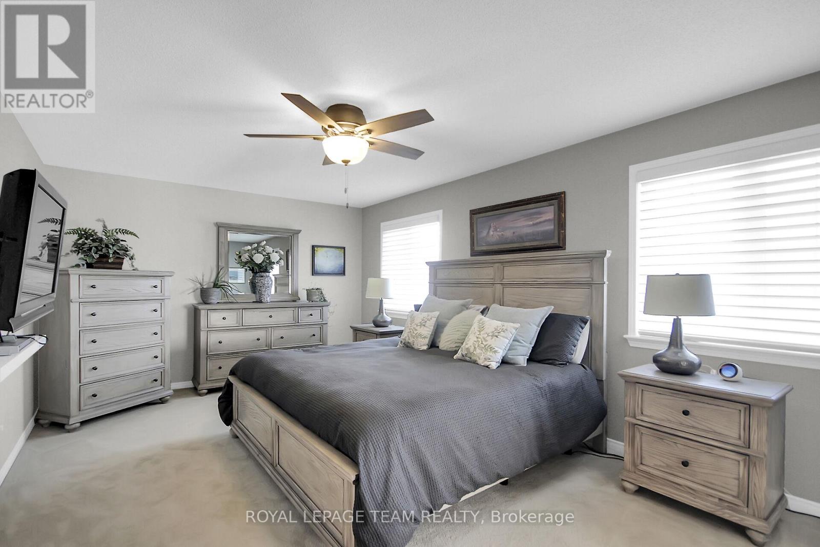 936 Rossburn Crescent