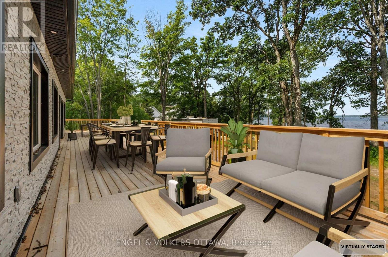 866 Bayview Drive