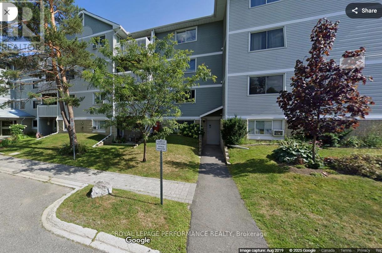 109 - 212 Viewmount Drive