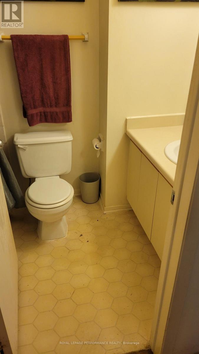 109 - 212 Viewmount Drive