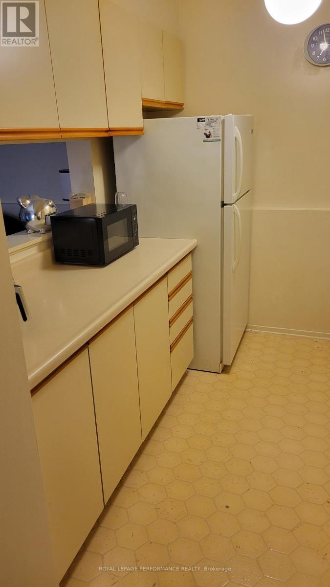 109 - 212 Viewmount Drive