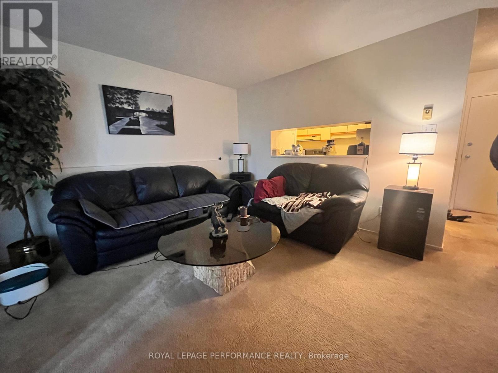 109 - 212 Viewmount Drive
