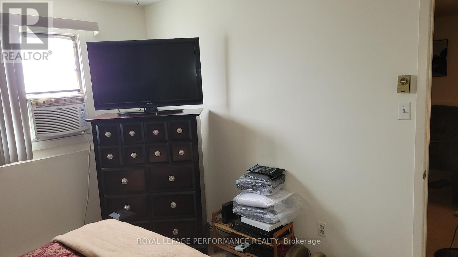109 - 212 Viewmount Drive