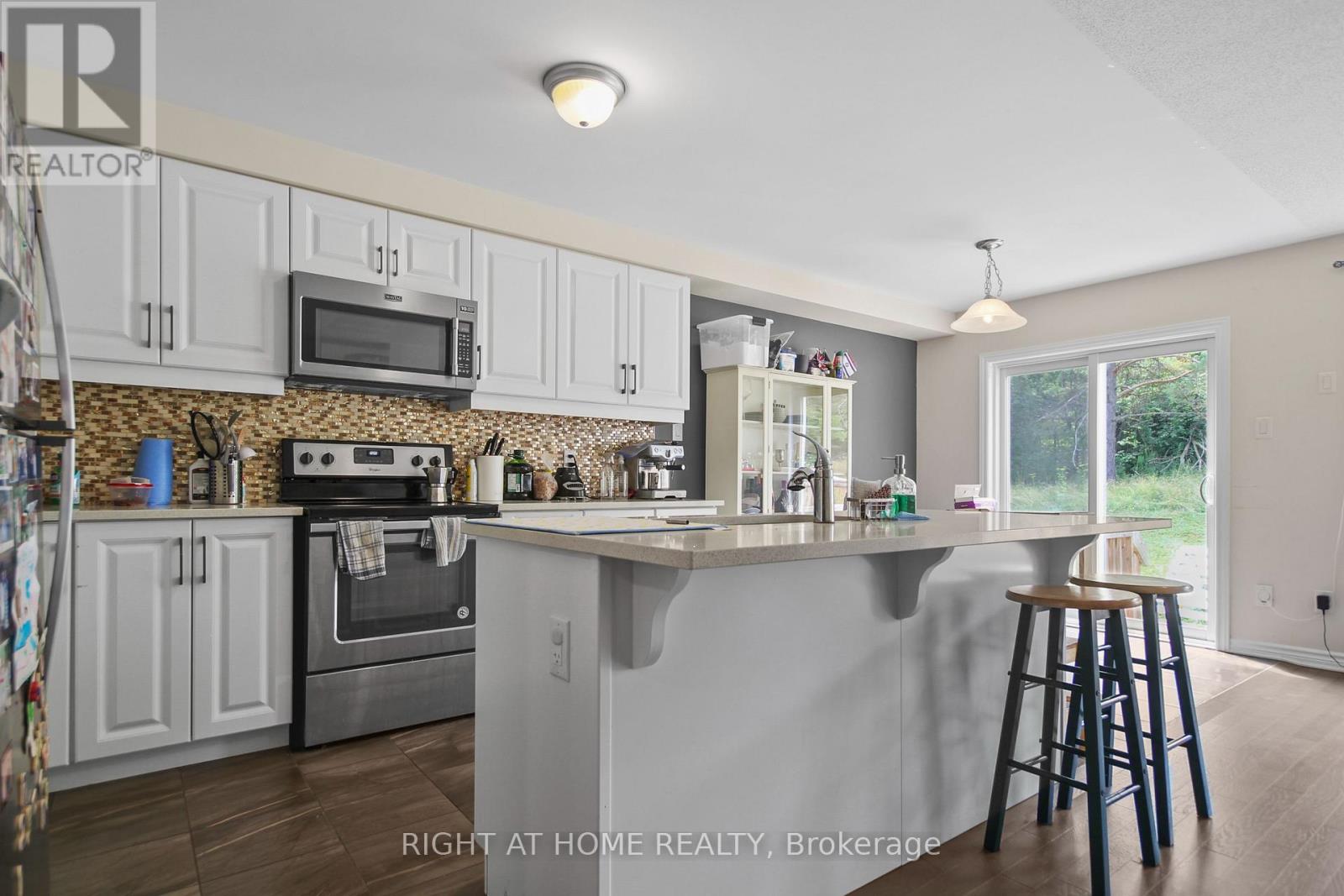 209 Hartsmere Drive
