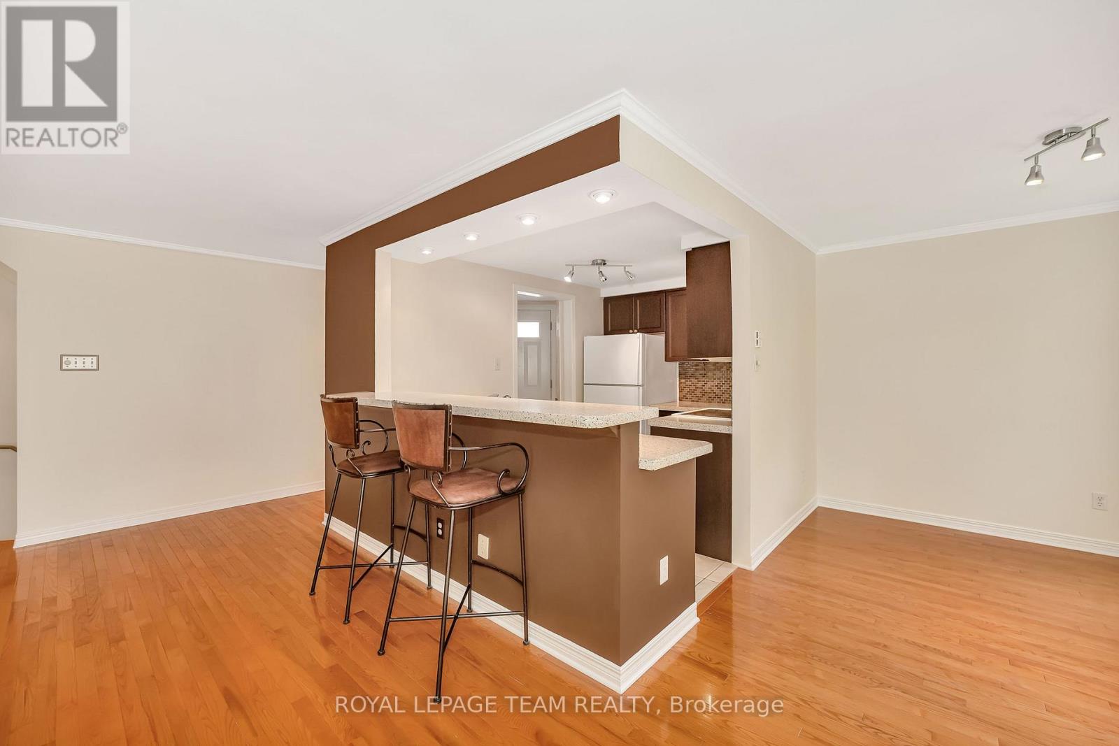1 - 1121 Bavlie Avenue