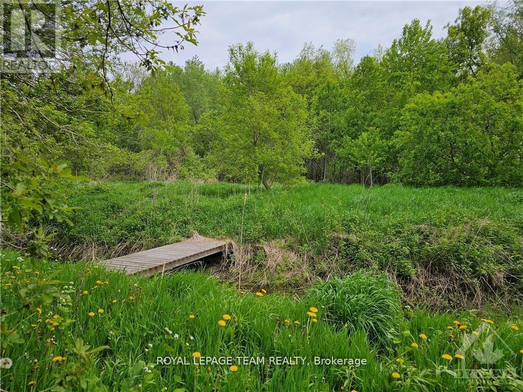 10296 Marionville Road