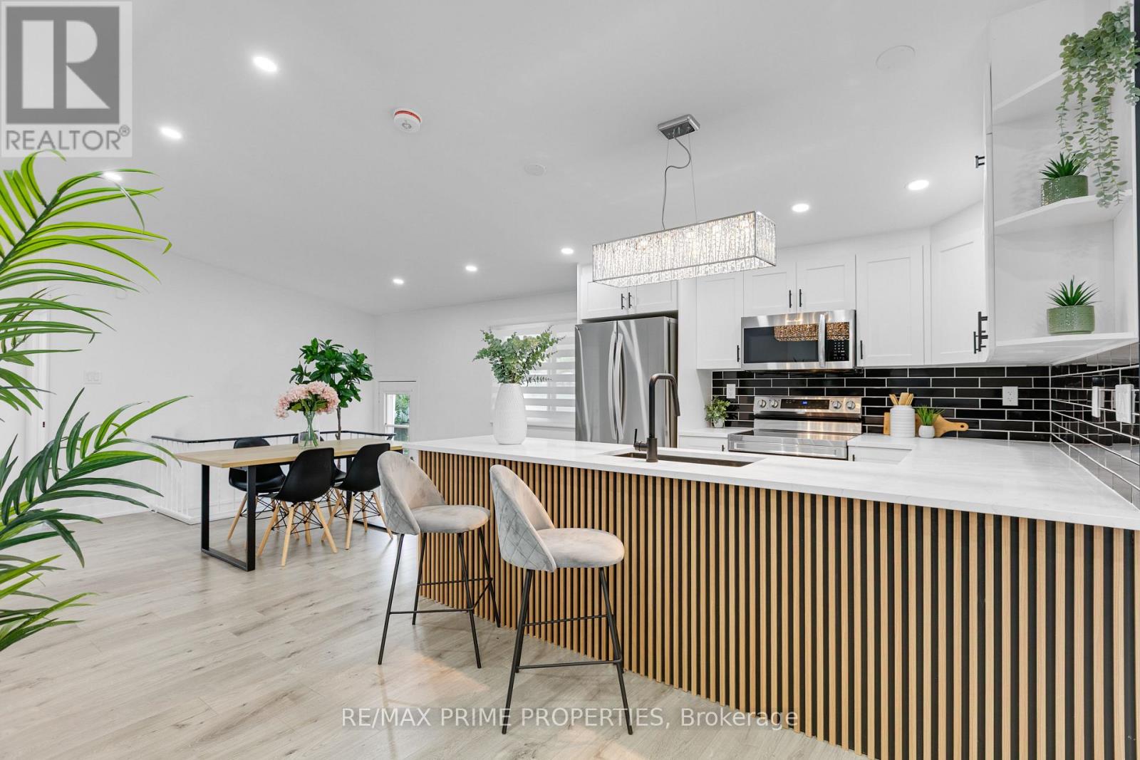 1035 Connery Avenue