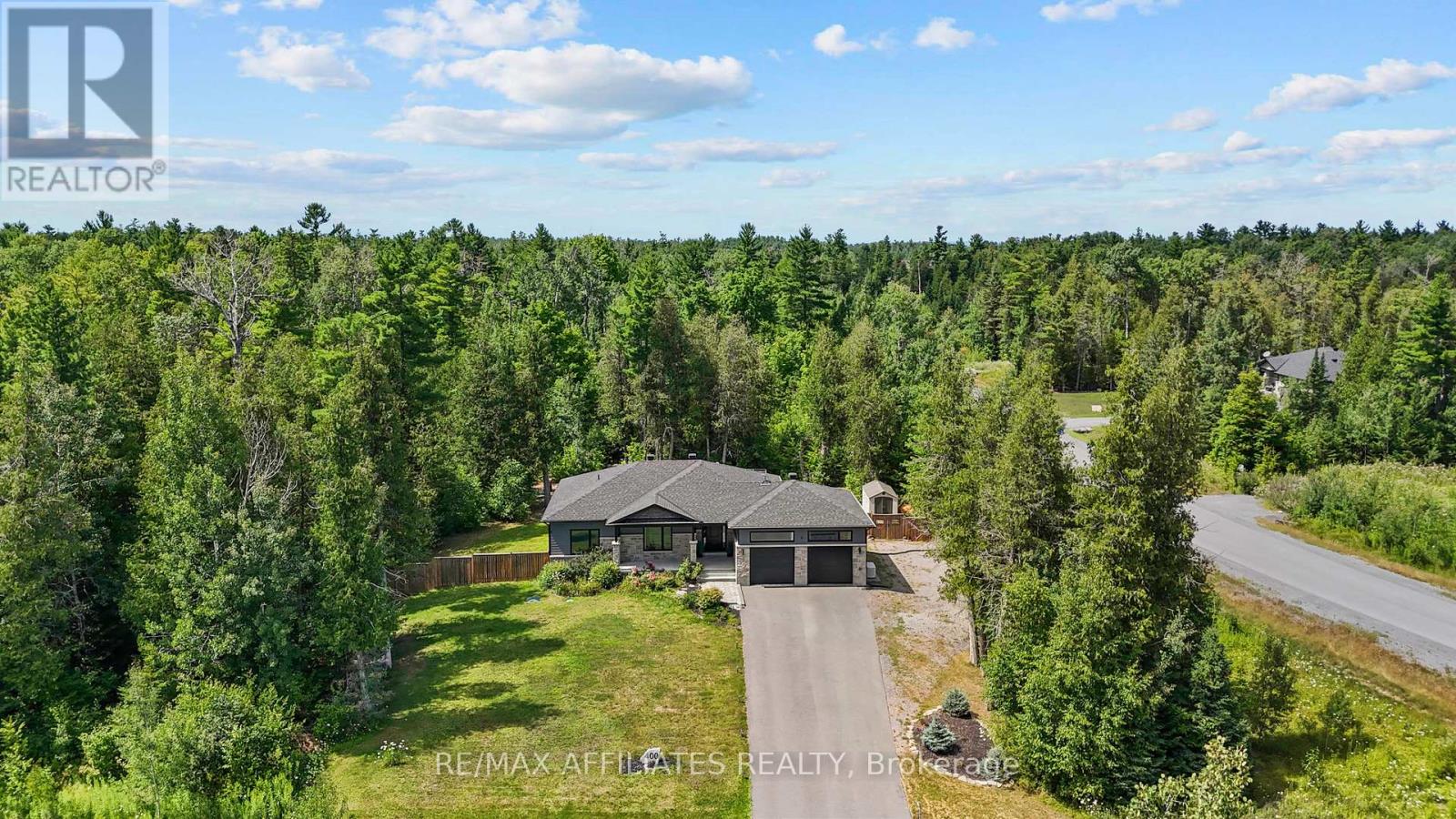 400 Cinnamon Crescent