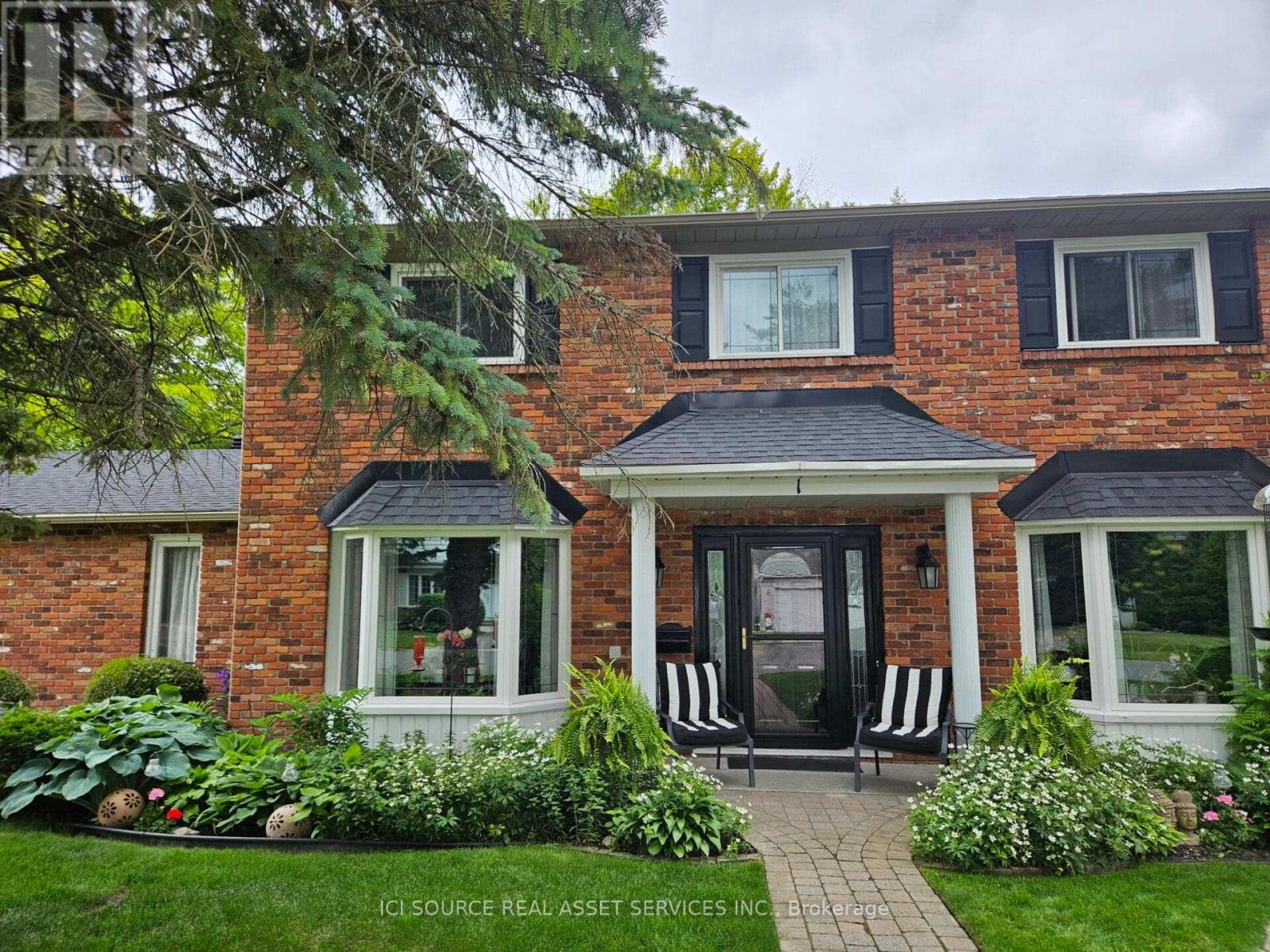 1 Erinlea Court