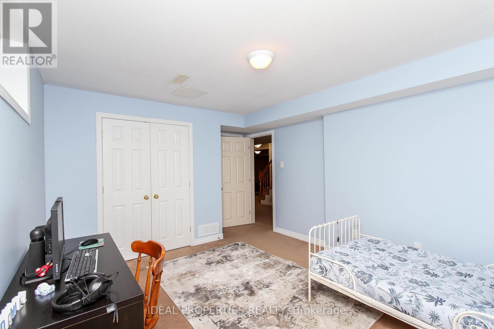 208 Pine Ridge Drive