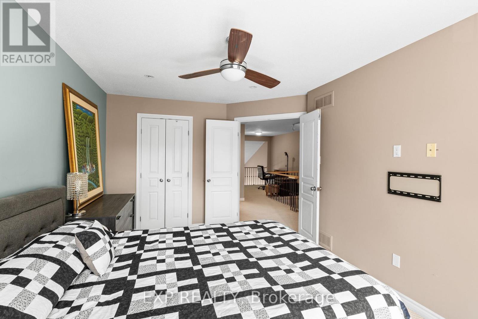 485 Grey Seal Circle