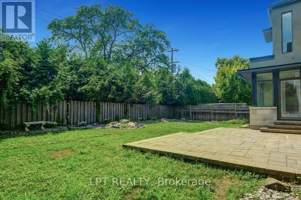 298 Crestview Road