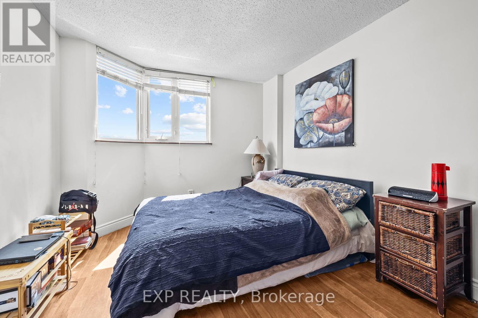 606 - 1500 Riverside Drive