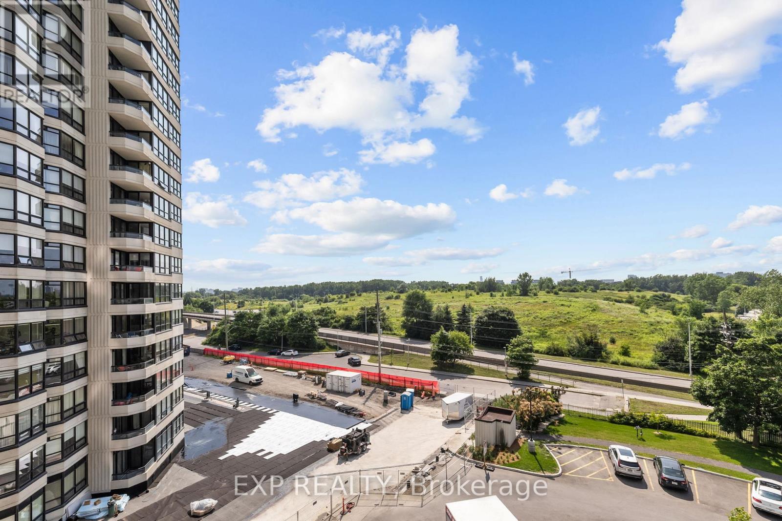 606 - 1500 Riverside Drive