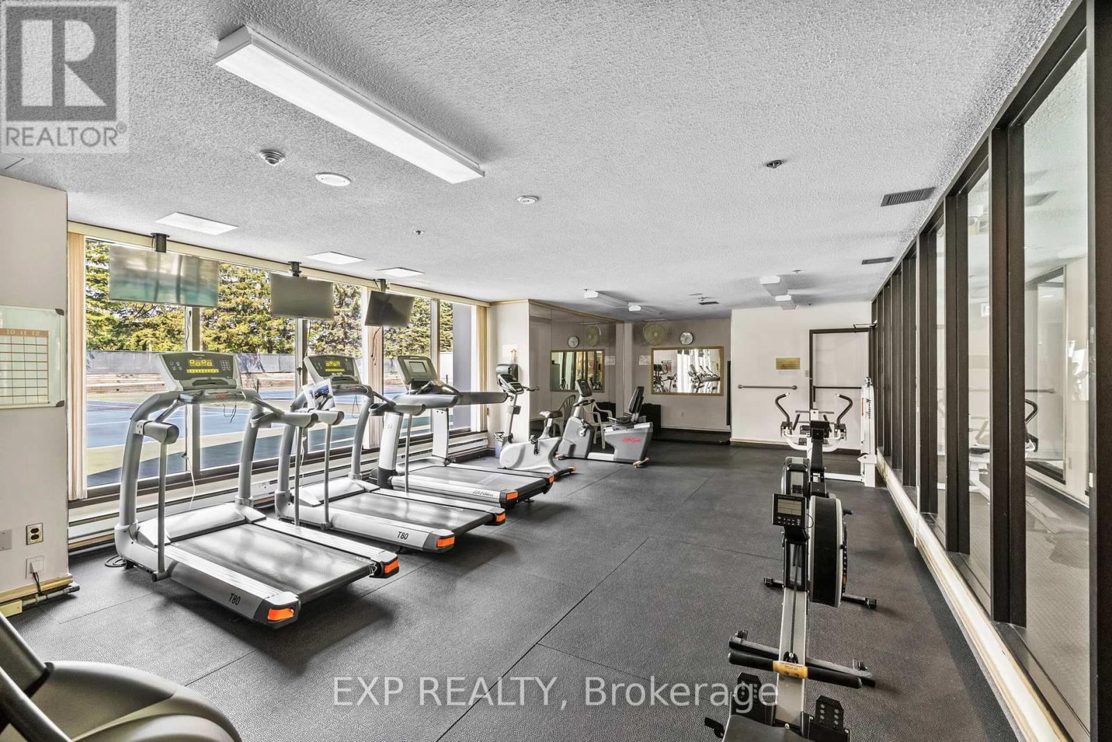 606 - 1500 Riverside Drive