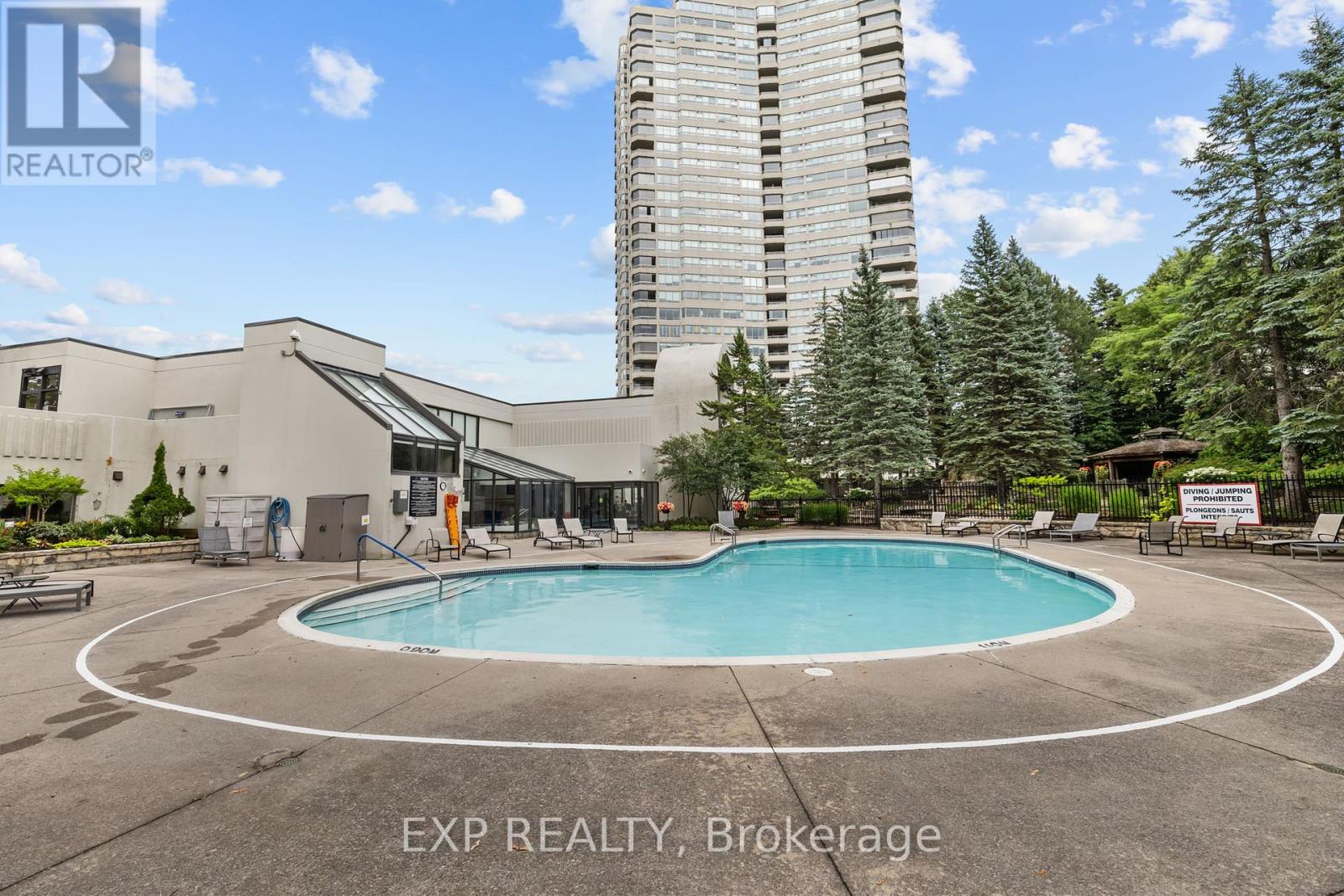 606 - 1500 Riverside Drive