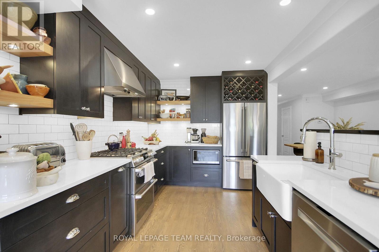 112 Talltree Crescent