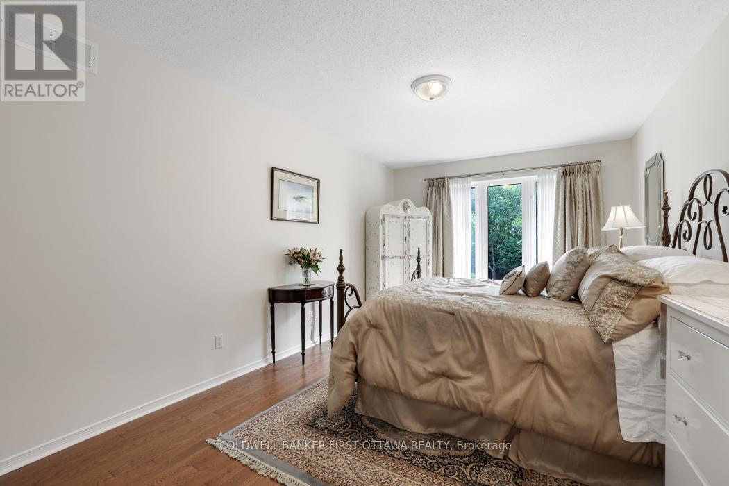 10 Ladybirds Crescent