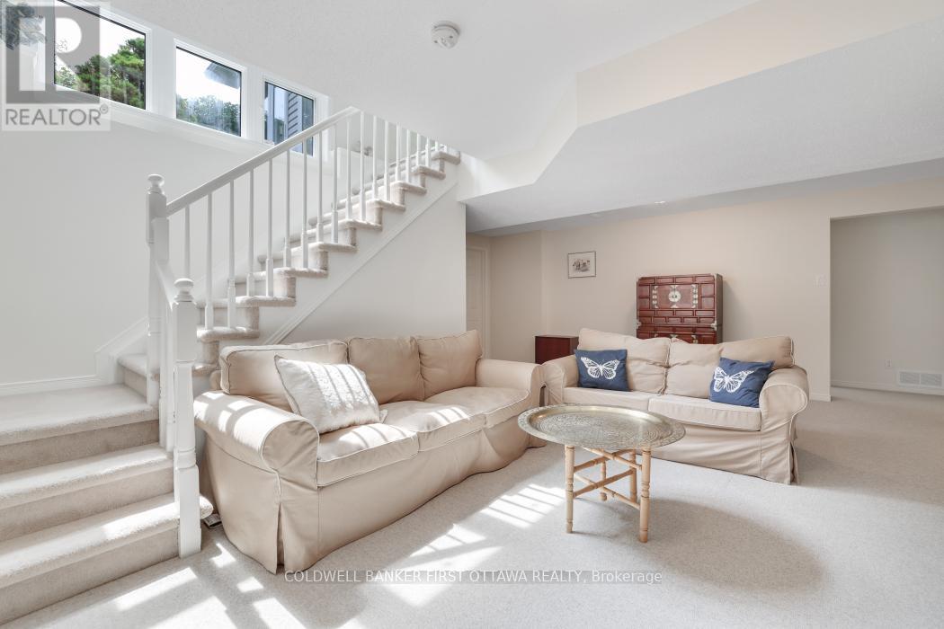 10 Ladybirds Crescent