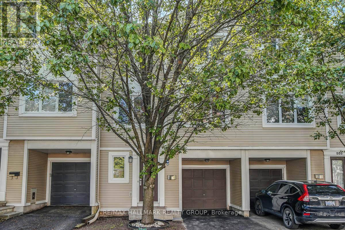 553 Burleigh Private