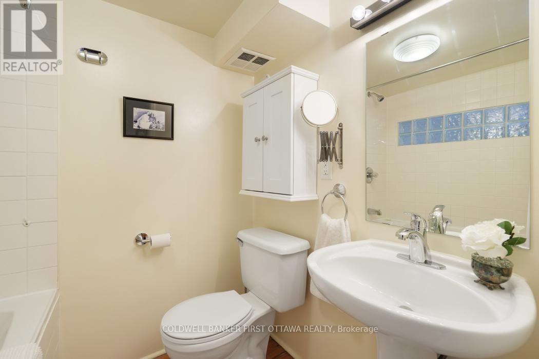 405 - 589 Rideau Street