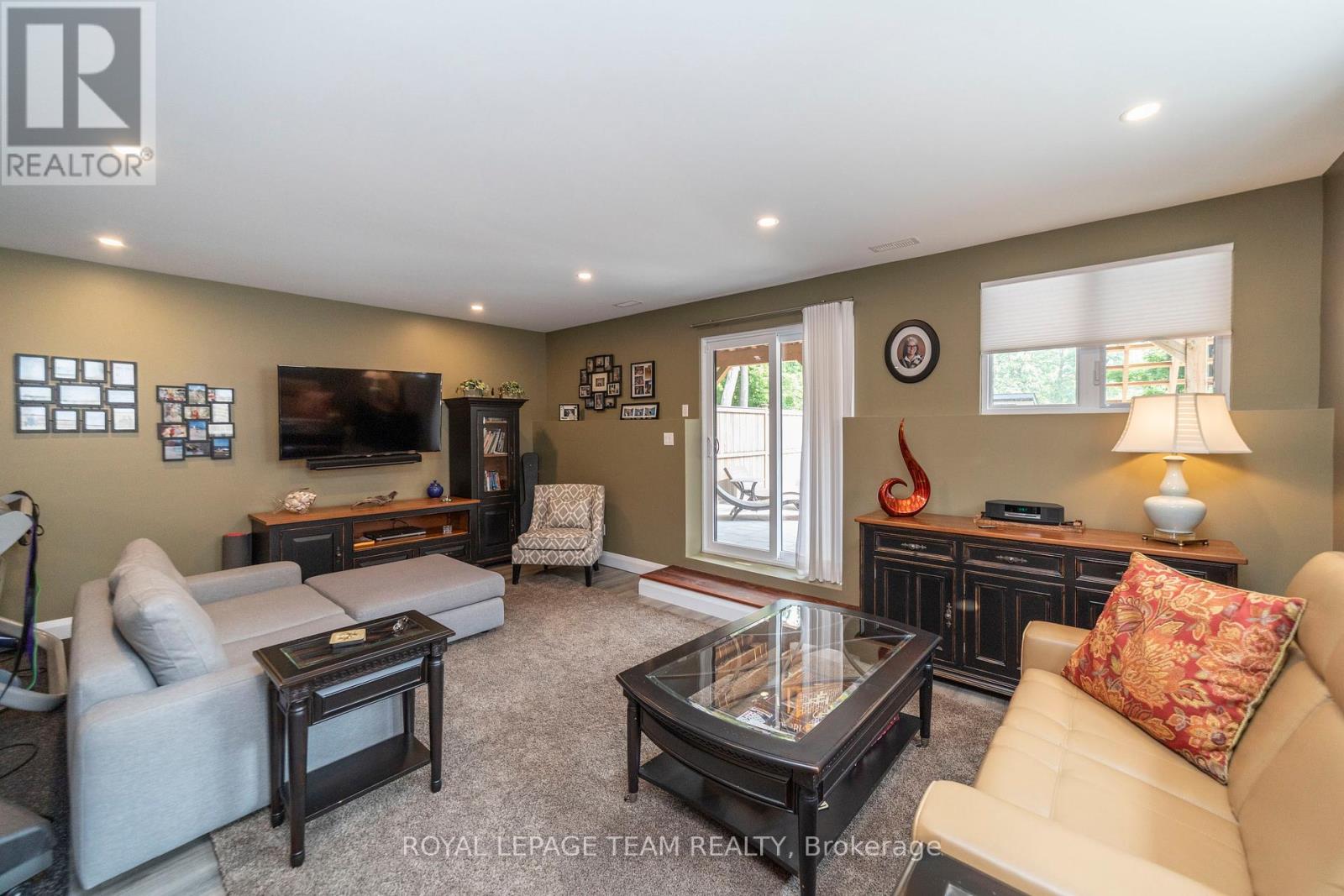 51 Aylen Avenue