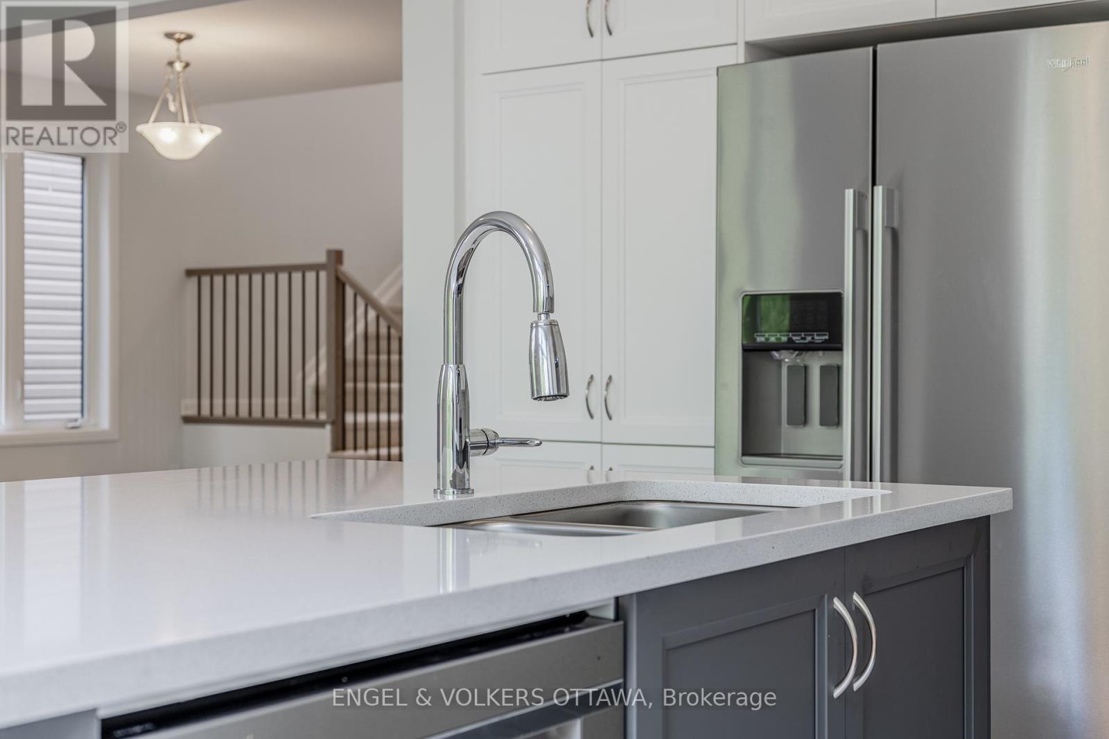 333 Elsie Macgill Walk