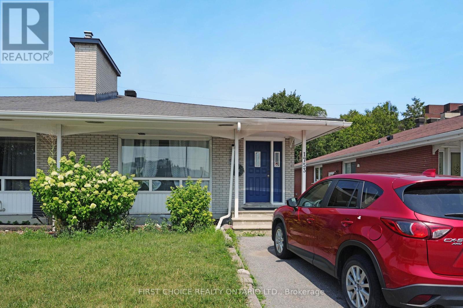 1753 Heron Road