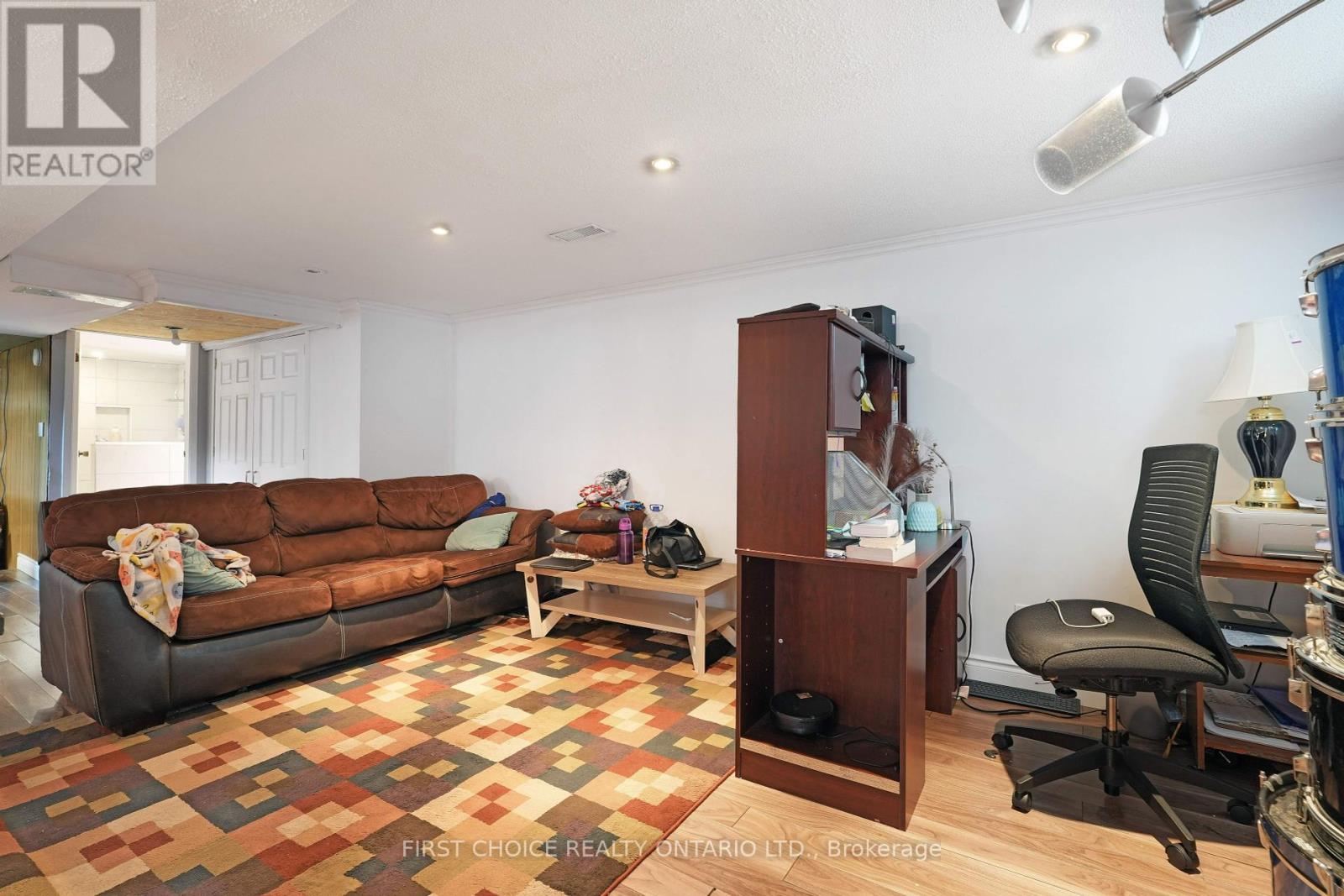 1753 Heron Road
