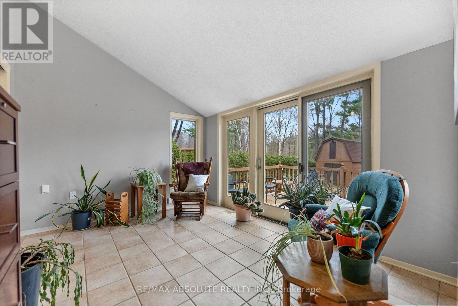 33 Old Orchard Lane