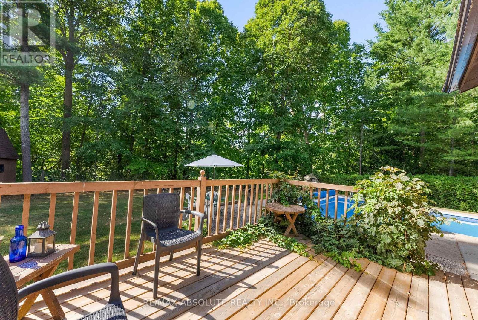 33 Old Orchard Lane