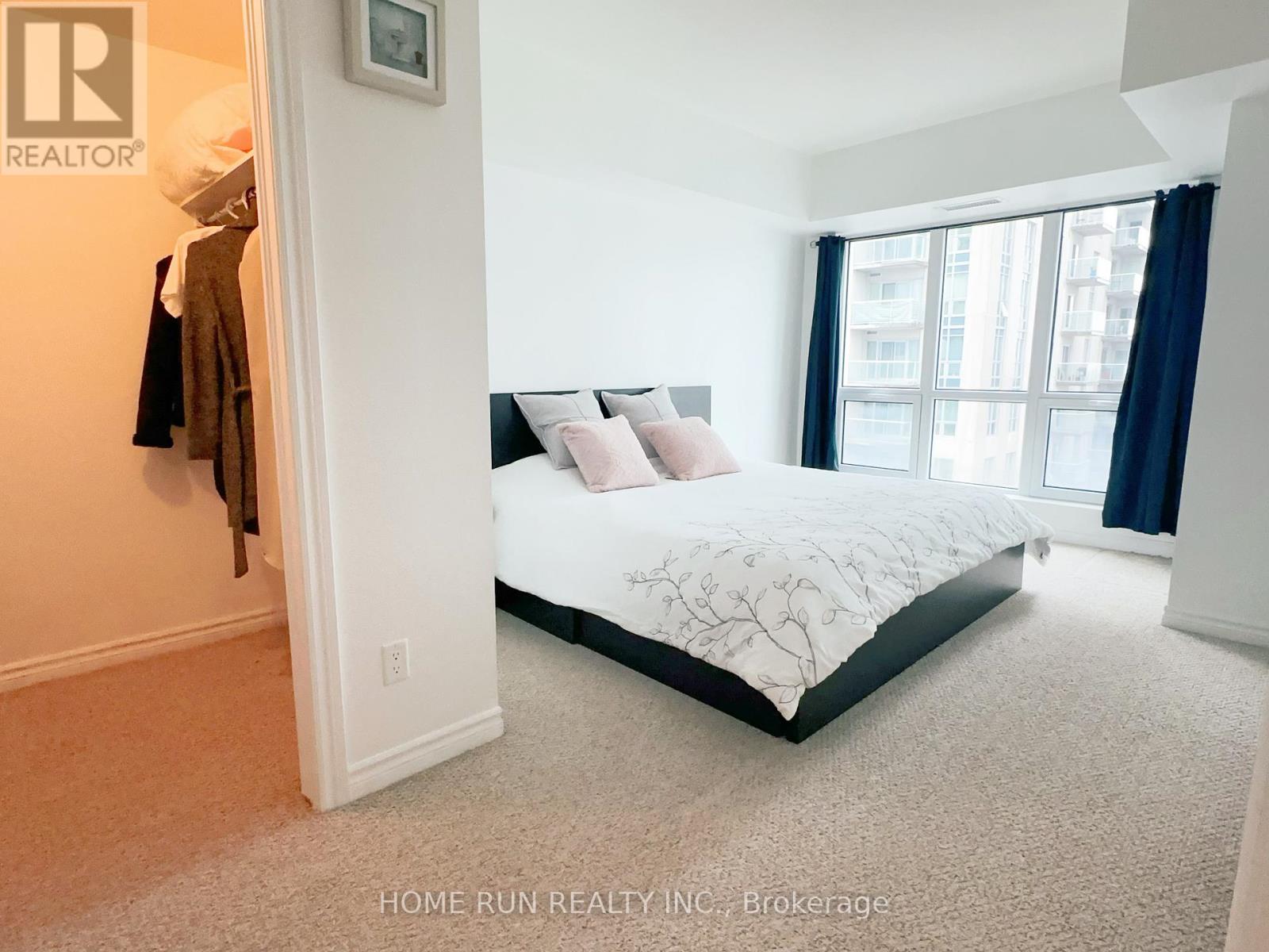 1506 - 234 Rideau Street