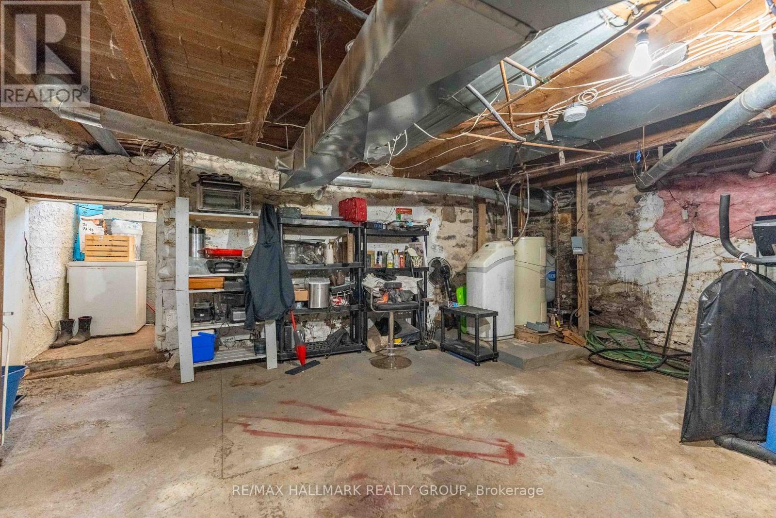 21580 Seven Hills Road