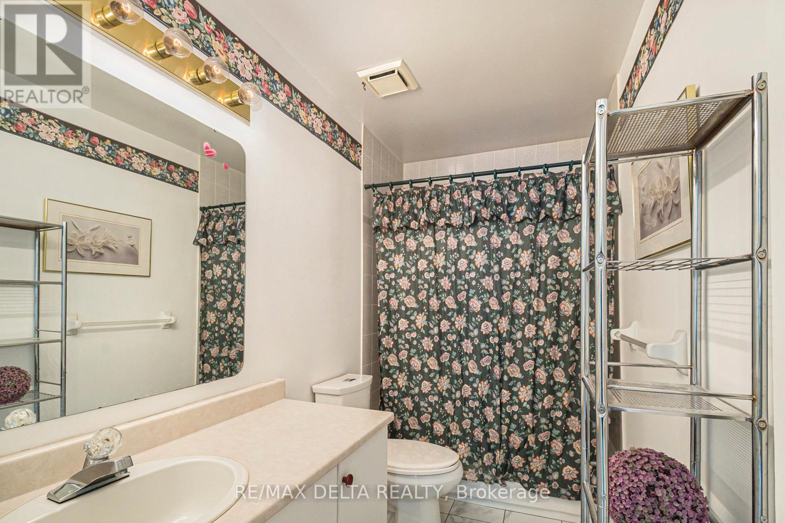 762 Adencliffe Drive
