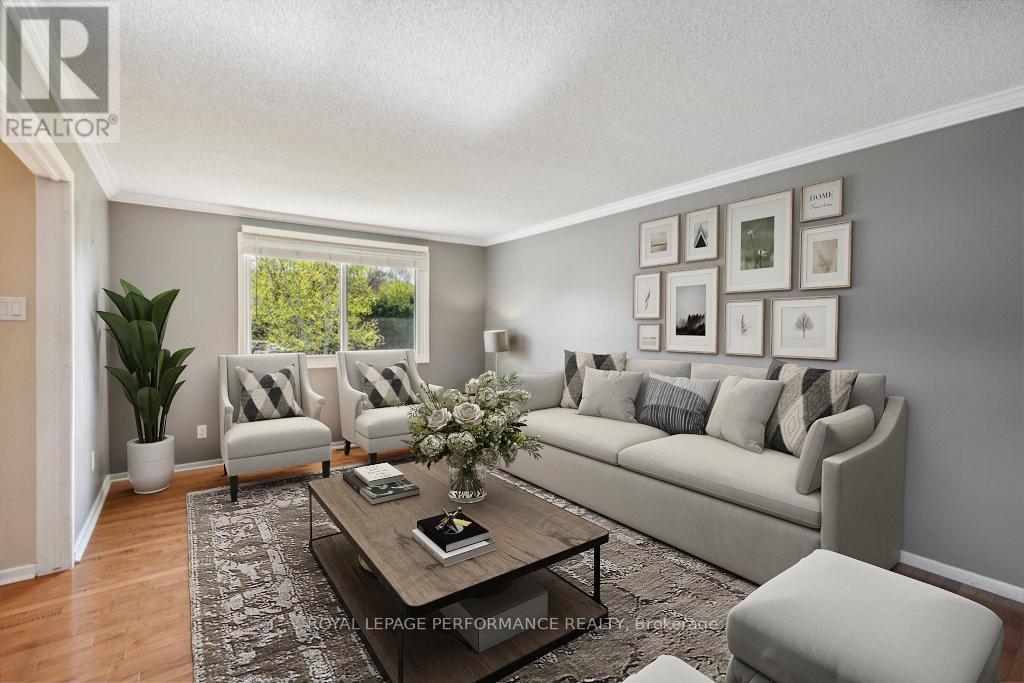 2045 Deerhurst Court