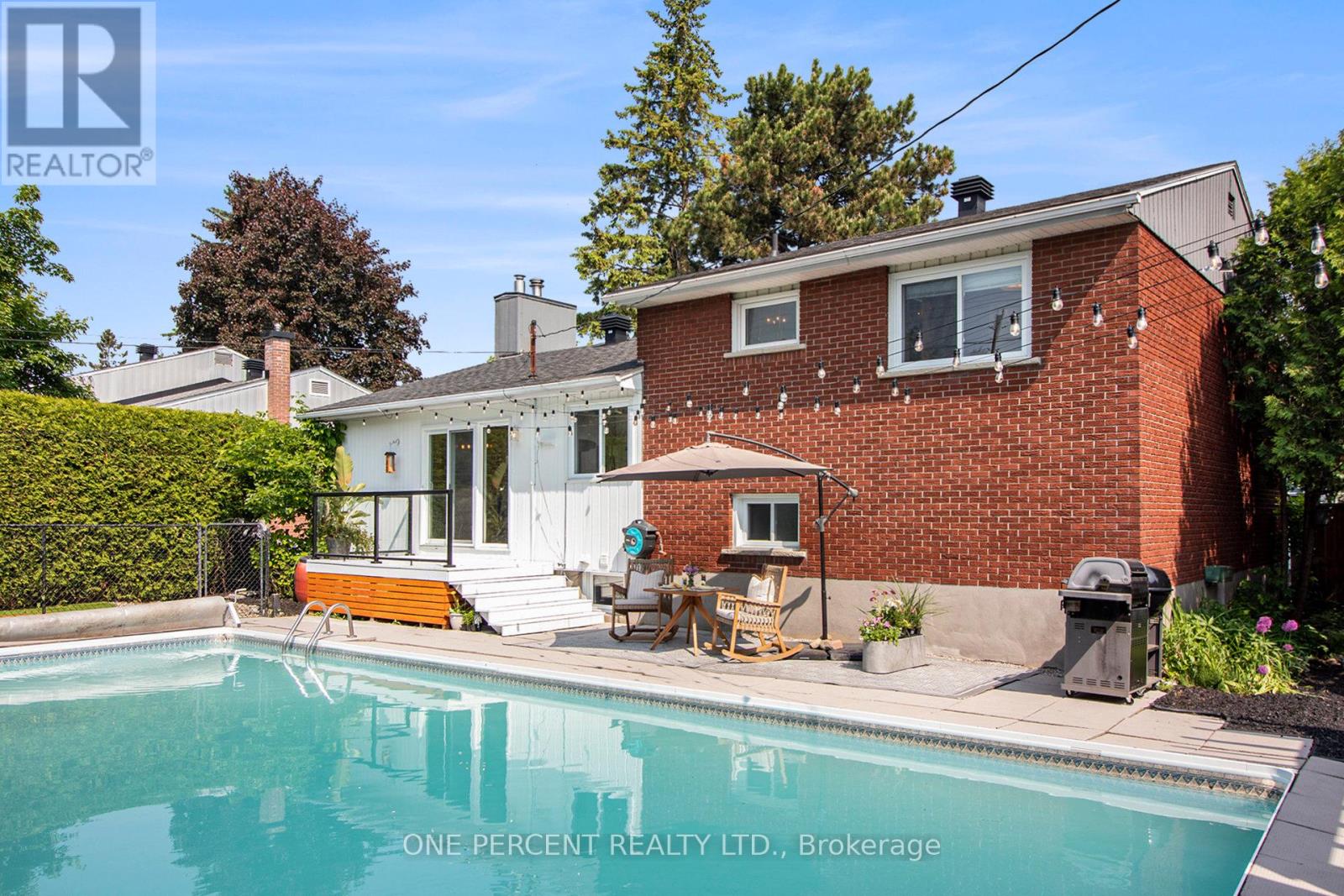 1042 Harkness Avenue