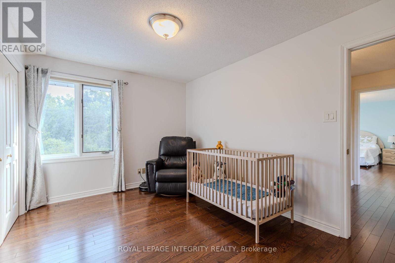 2025 Sixth Line Road N